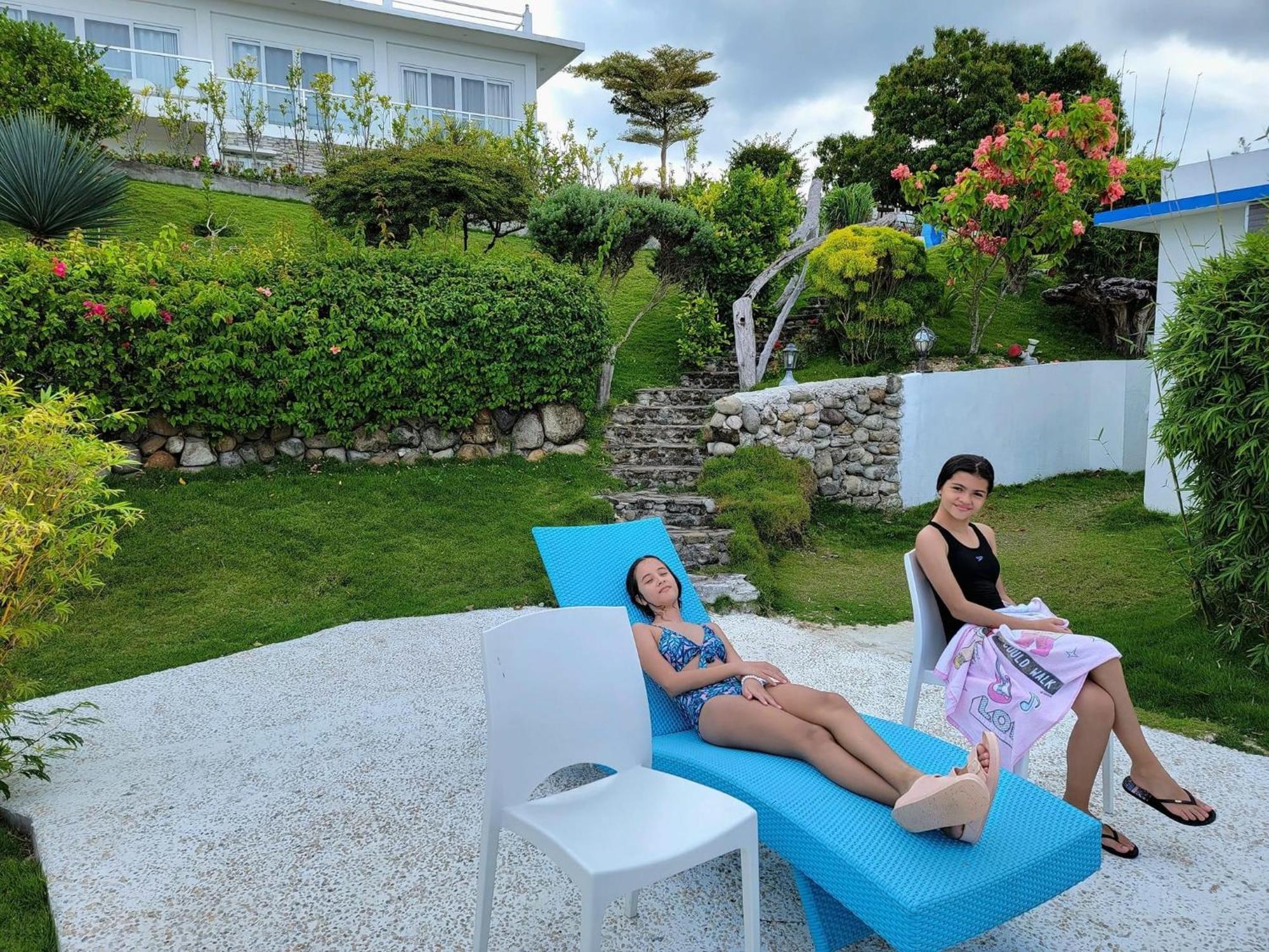 1888 Beach Resort Dumaguete City ภายนอก รูปภาพ