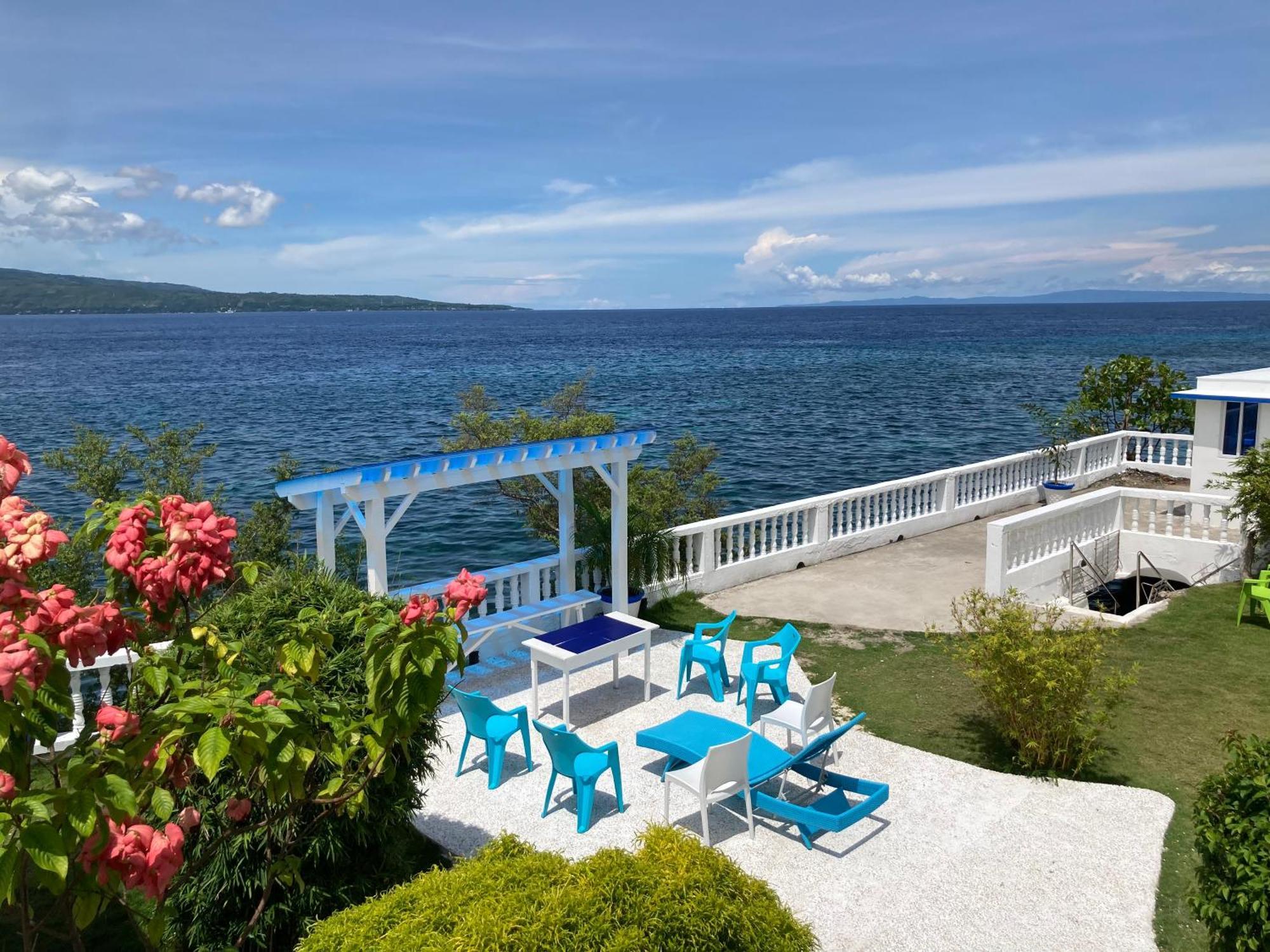 1888 Beach Resort Dumaguete City ภายนอก รูปภาพ
