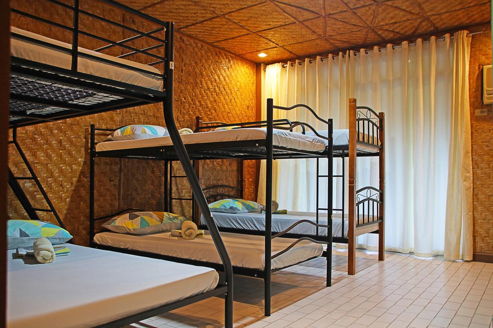 1888 Beach Resort Dumaguete City ภายนอก รูปภาพ